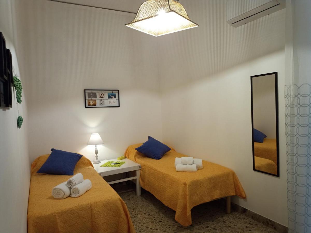 Casa Vacanze Ni Nuccia Trapani Bagian luar foto